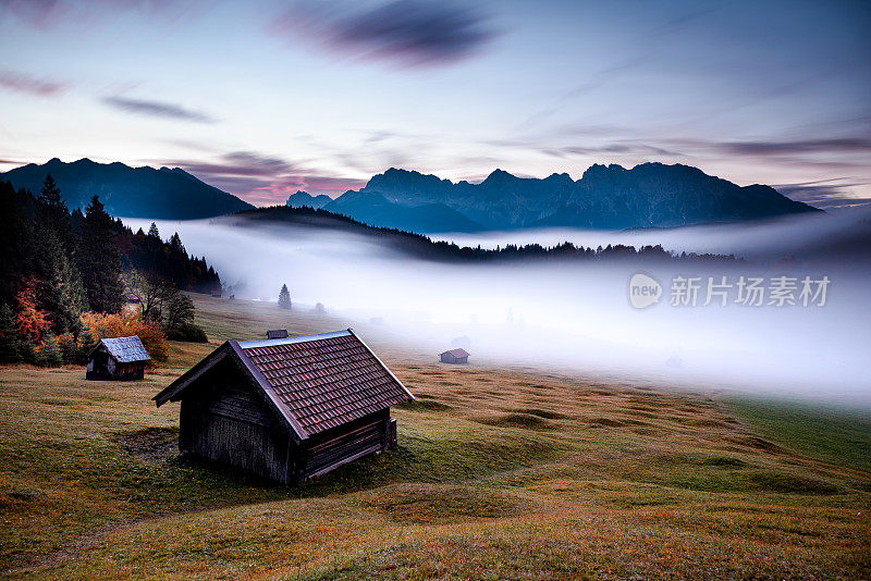 Geroldsee日出-秋天- Karwendelgebirge - Bavaria - Germany - Alps